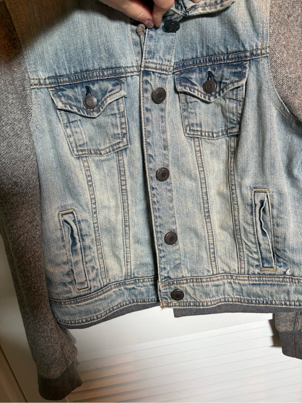 American Eagle Jean Jacket/Sweatshirt Jacket — Size Large - Picture 5 of 8